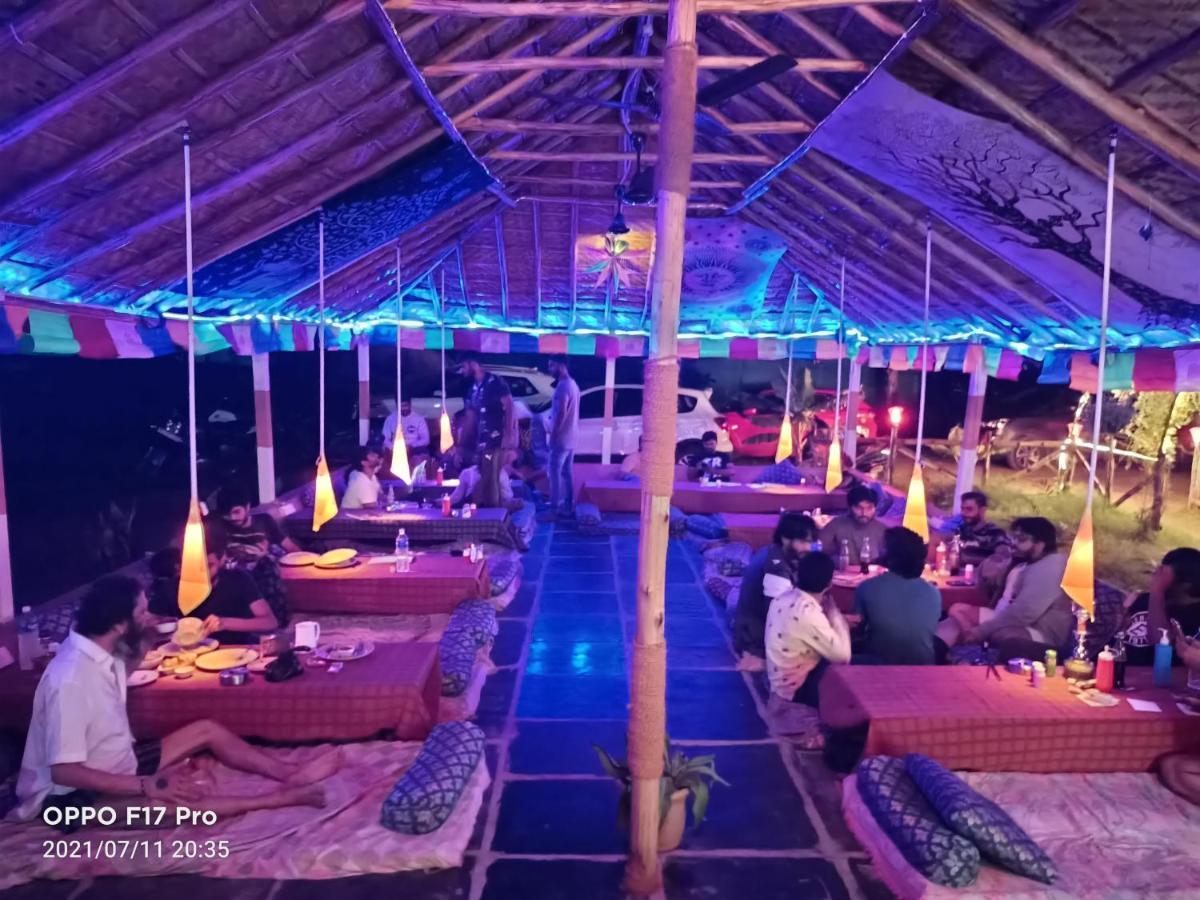 Island Vibes Hampi Guesthouse Eksteriør billede