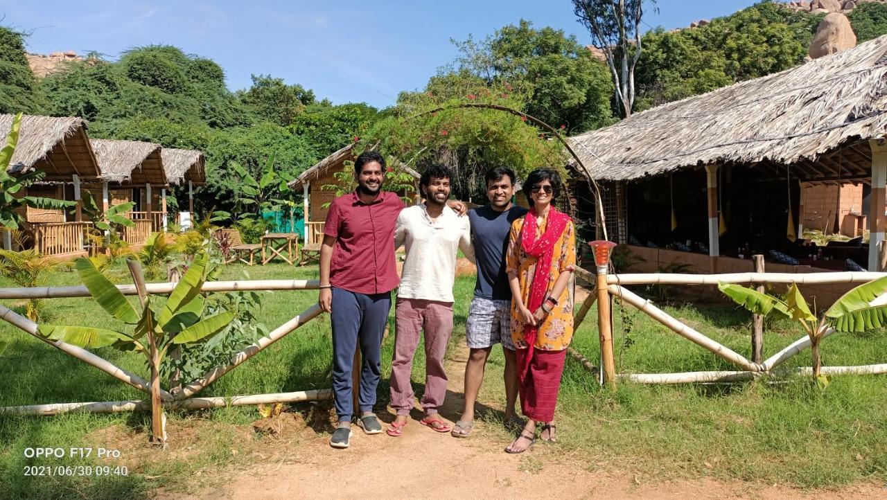 Island Vibes Hampi Guesthouse Eksteriør billede
